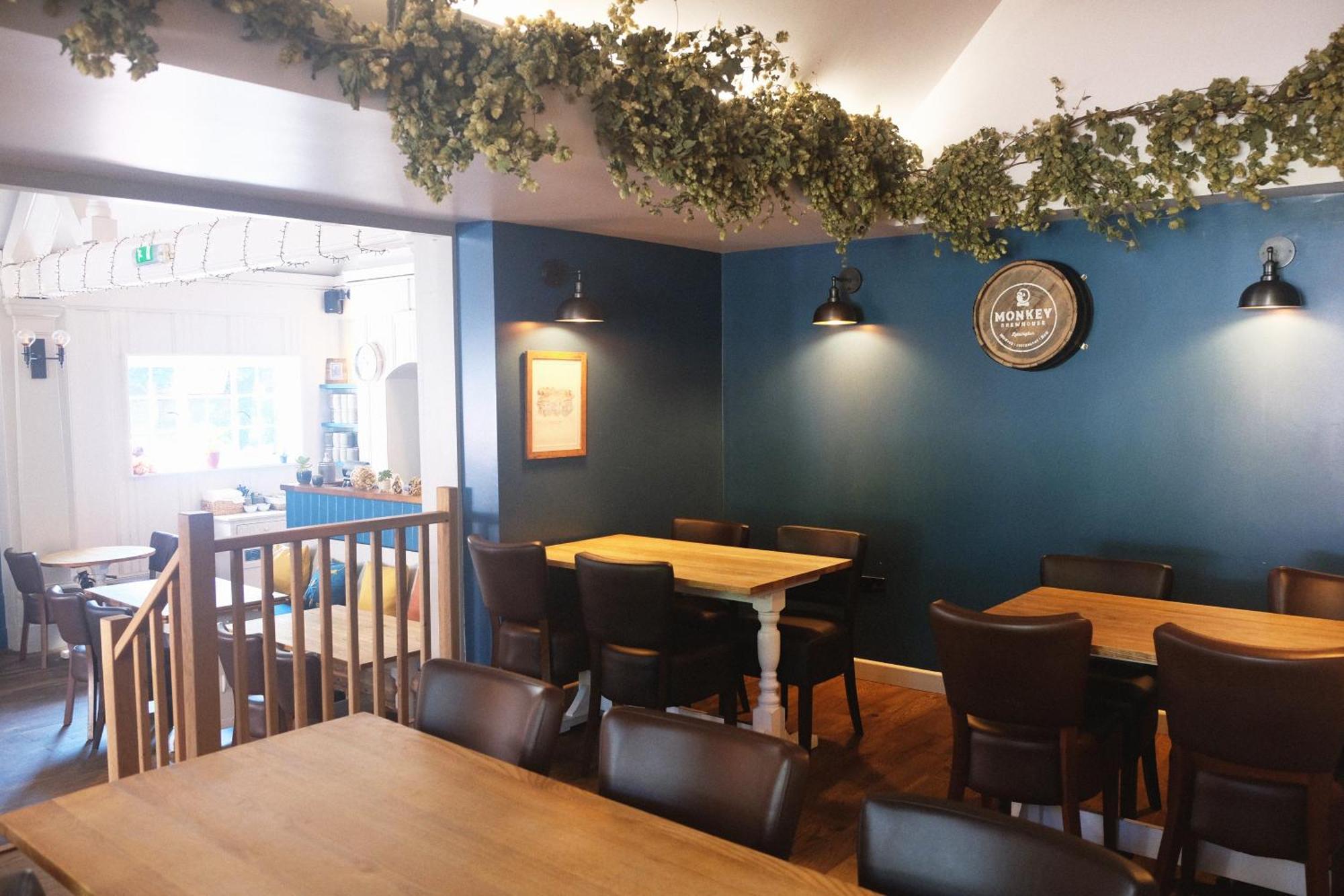 Monkey Brewhouse Hotel Lymington Ngoại thất bức ảnh